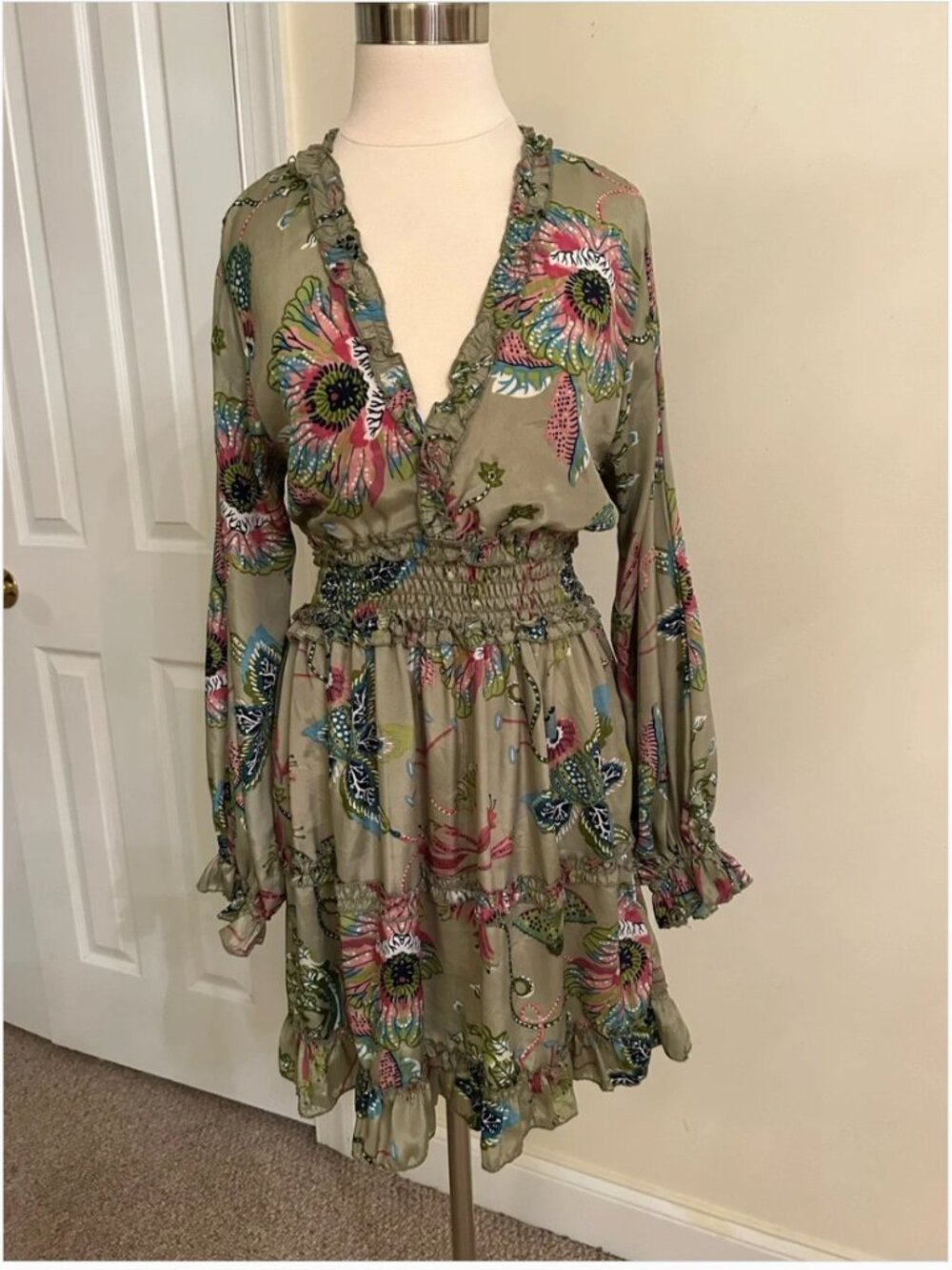 Sunset & Moon floral ruffle mini Silk Boho Bohemian Long Sleeve dress size M